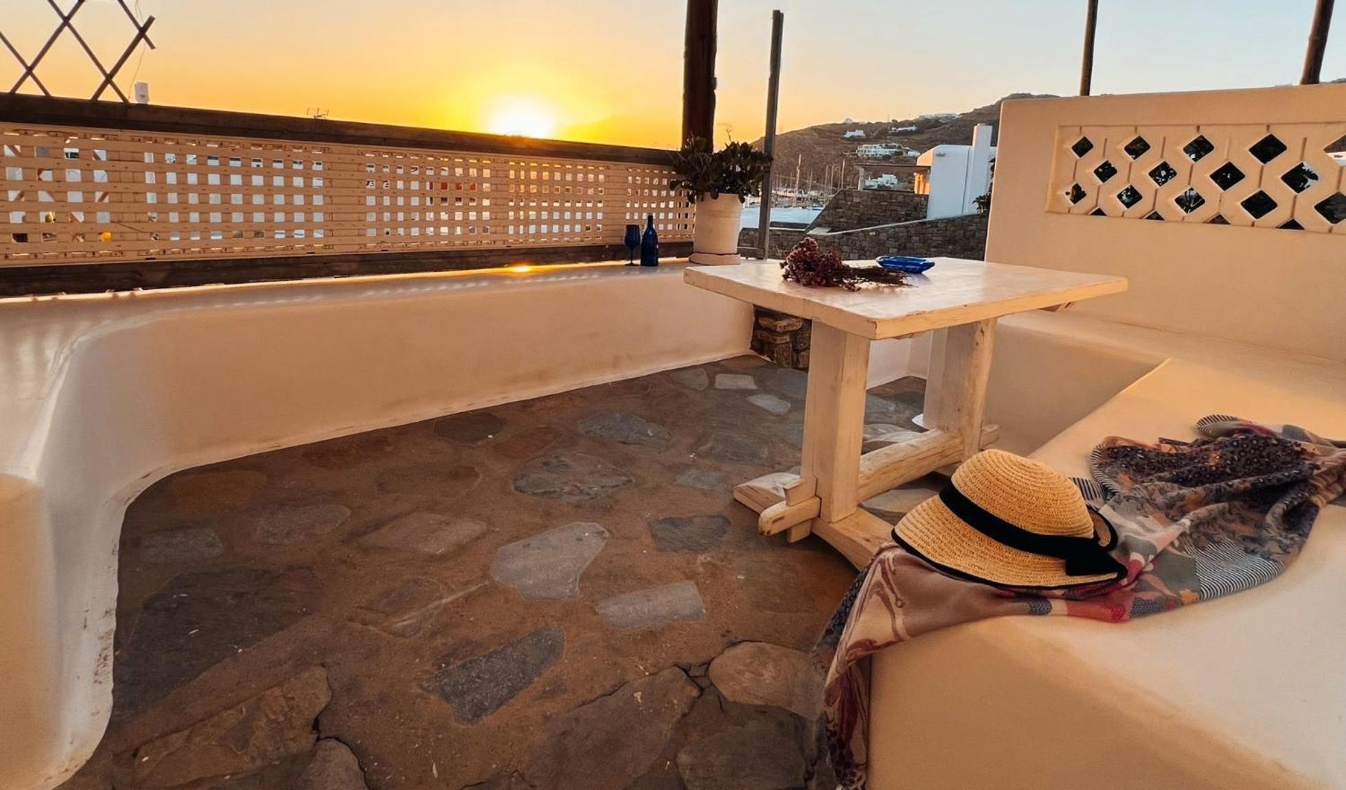 شقة Mykonos Tourlos Nests - Sea View Escape المظهر الخارجي الصورة